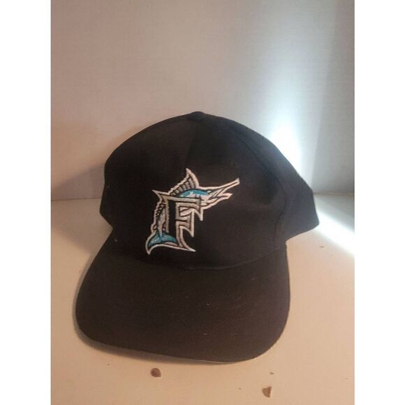 Outdoor Cap Men's Florida Marlins Adjustable Snapback Cap Black S/M - Picture 1 of 3